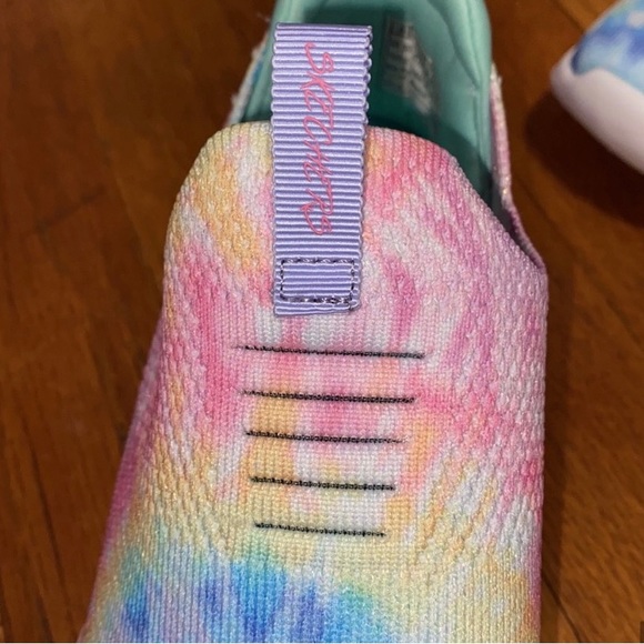 Skechers Unisex-Child Ultra-Flex Groovin Vibes Sneaker - Picture 11 of 15